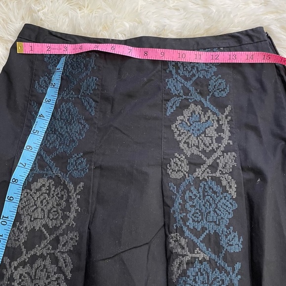 Ann Taylor Loft petites skirt side 6 - Picture 11 of 11